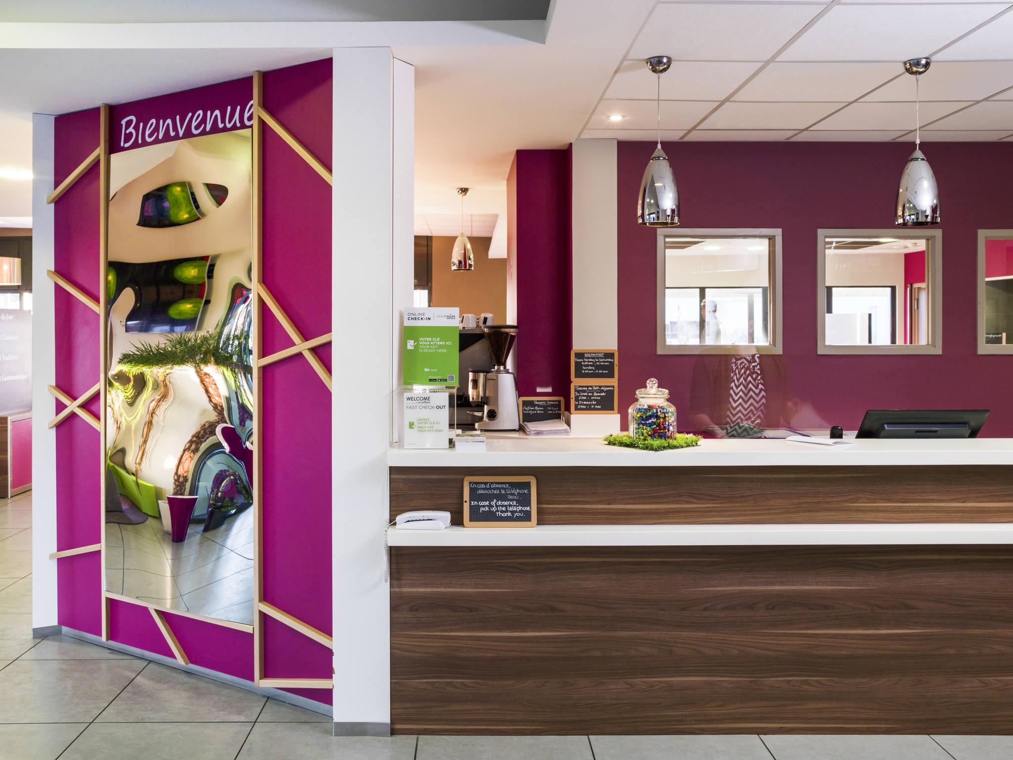 Ibis Styles Castres Hotel Castres  Eksteriør billede