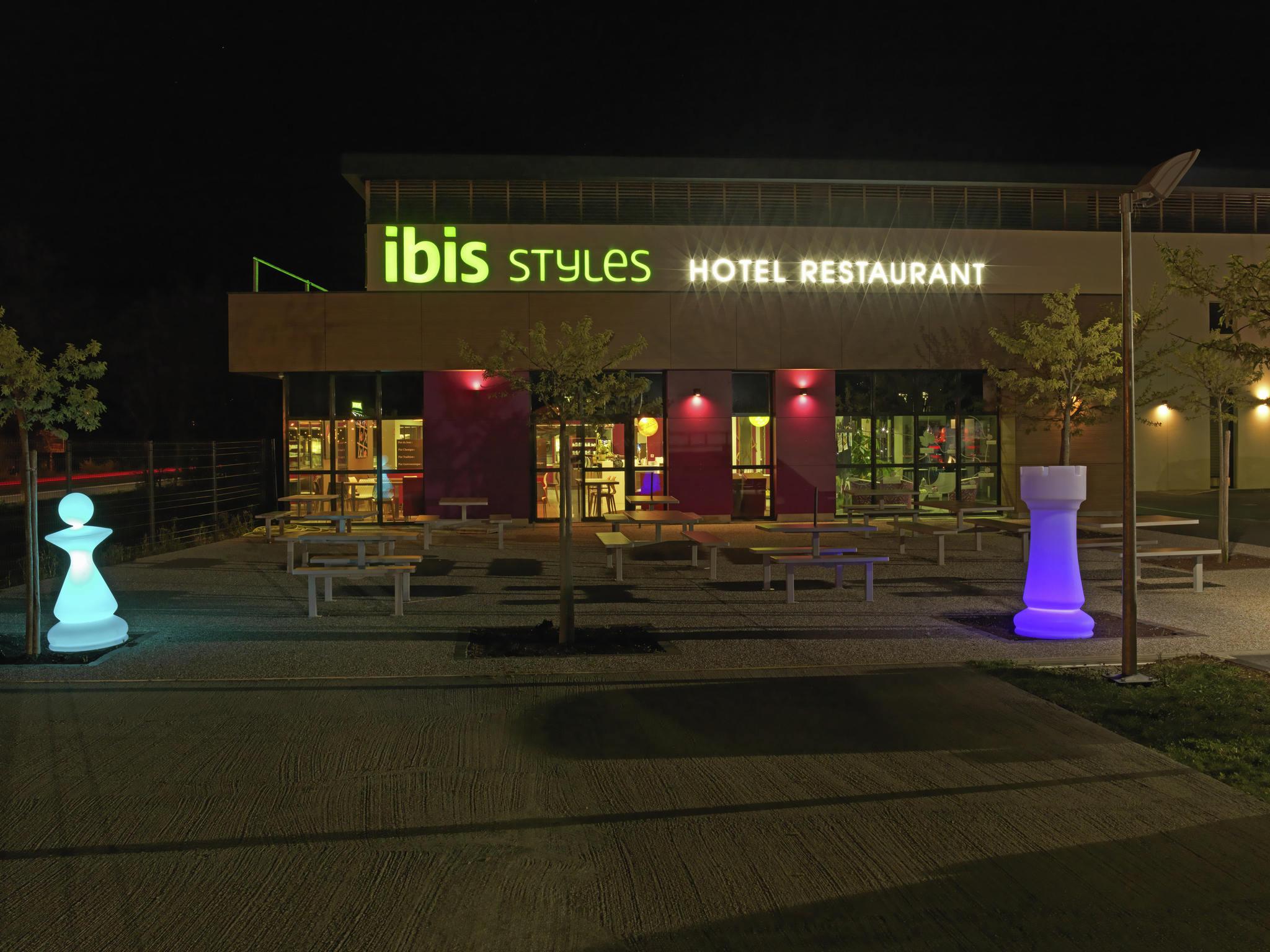 Ibis Styles Castres Hotel Castres  Eksteriør billede